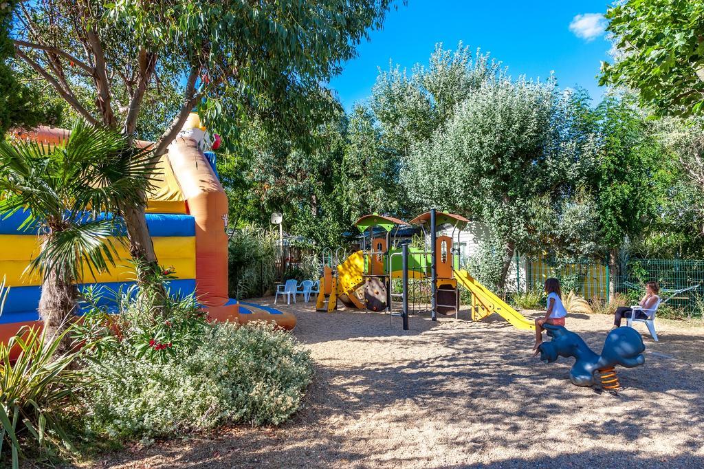 Camping Antioche D'Oleron La Brée-les-Bains Exterior foto
